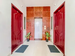 Royal Beach Service Apartment - Image 2