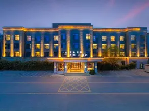 Superior Hotel (Anping Shenggu Anman) - Image 5
