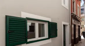 Guest House Blue - Image 5