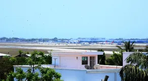 Cosy Homestay Behind Airport, close to DLF & RMZ IT park, MIOT and SRM Hospitals, Trade Center - Image 5