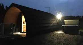 Owls Retreat Glamping Pod with Hot tub - Image 5
