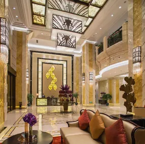 Chengdu Yunhao Holiday Hotel - Image 5