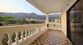 ll EMPYREAN STAY ll WHITE PANTHER VILLA ll 3BHK ll ll PRIVATE POOL ll AC ll FREE WIFI ll - Image 5