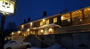 The Rivers Arms - Image 4