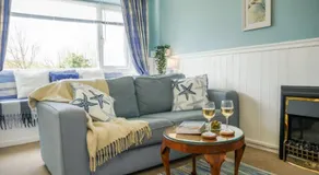 South Devon - River Dart Views - Free Parking - Pet Friendly - Image 2
