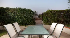 Elena's Apartments by the Sea and Airport - Image 5