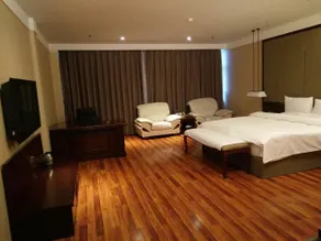 Starway Hotel Hengshui Jinshan International hotel - Image 3