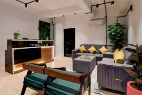 Collection O Sri Jahnavi Group besides Yashoda Hospital hitec city - Image 2