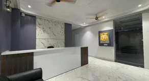 The Golden Inn - Image 3