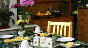 Linden Lodge Guest House - Image 4