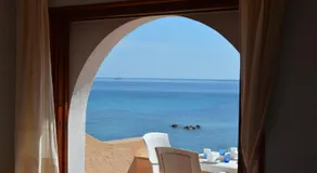 Sea Smeralda Beach Apartments - Image 5