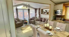 Hartland Lodge - White Cross Bay Holiday Park - Image 3