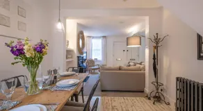 Nutshell Cottage - Image 3