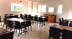 Hotel Rays Inn Boarding and Lodging - Image 4