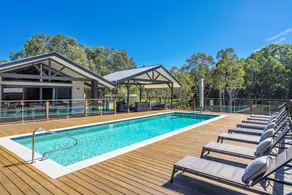 Lennox Coastal Retreat - resort-style home w. pool - Image 4