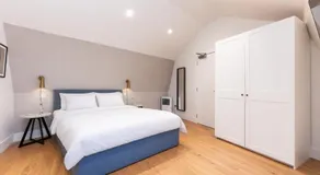 The Prince Hotel Vauxhall Central London Riverside - Image 2