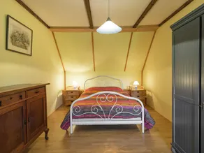 Holiday home and mobile home with spacious garden - Image 2