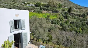 Villa Margot - Authentic seaview countryside villa & apartments - Image 4