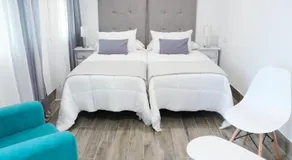 Hostal Castillo - Image 2