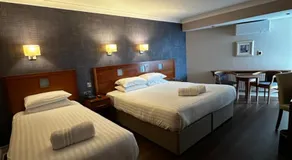 Imperial Hotel Galway - Image 2
