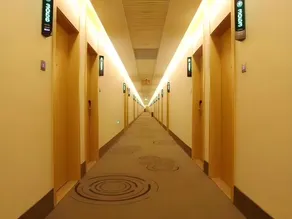 GreenTree Inn Xianning Xian'an High-speed Railway North Station Hardware Building City - Image 5