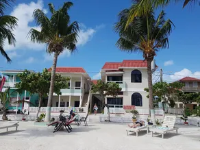 Jan's Hotel - Image 3