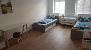 Rockys Ferienwohnung Mitte - Image 2