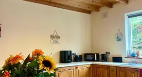 Hill View House - Image 5