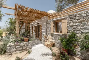 Naxian Serenity Suites  - Image 4