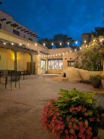 Sagebrush Inn & Suites - Image 3