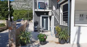 Jeli Apartments - Image 4