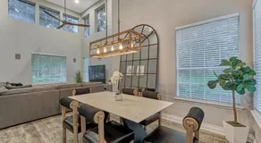 The Woodlands Gem with Pool and Spa - Image 3