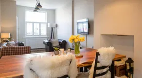 Hereford City - St Owens Terrace - Comfortable & Spacious Well Presented Three Storey House, Perfect For a Weekend Away & Exploring The City On Foot - Hosted By RENTMYHOUSE - Image 3