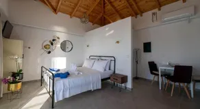 Villa Needa's - View with private pool - Image 2