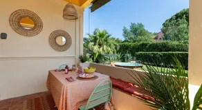 Maison Tropézienne en plein centre avec jardin et piscine - Image 4
