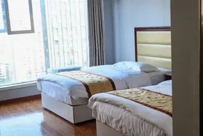Fengjie Dongjiang Business Hotel - Image 2