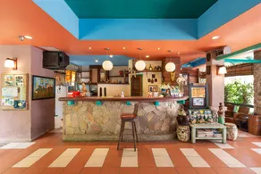 Casa Brazil Homestay & Gallery - Image 3
