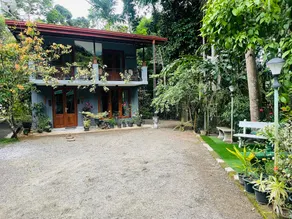Yalegoda Walauwa Homestay - Image 5