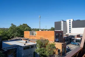 Modern 1BR Apartment with Smart TV and Views - Image 4