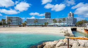 Sol Wave House Magaluf - Image 3