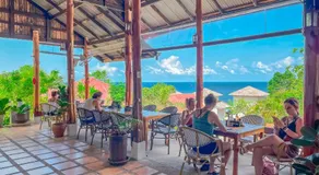 Bounty Resort - Image 2