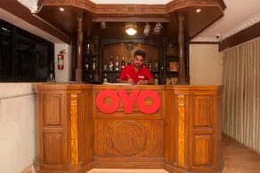 OYO 776 Hotel R Valley View & Family Restaurant - Image 4