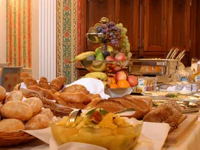 Hotel Alpina Luzern - Image 4