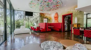 Aqua Hotel - Image 4
