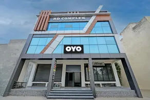 Hotel O Royal Residency - Image 2