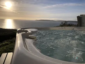 Crownhill Bay House - Image 4