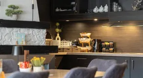 K357 - Hotel & Restaurant "Zur Post" in Otterndorf bei Cuxhaven - Image 3