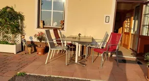 Chambre chez l'habitant avec sauna et terrasse | Vue montagne - Image 2