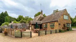 The Old Reading Room Peaceful Village Retreat Pass the Keys - Image 4