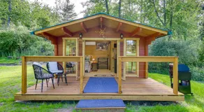 On Hobby Farm: Whidbey Island Tiny Home - Image 4